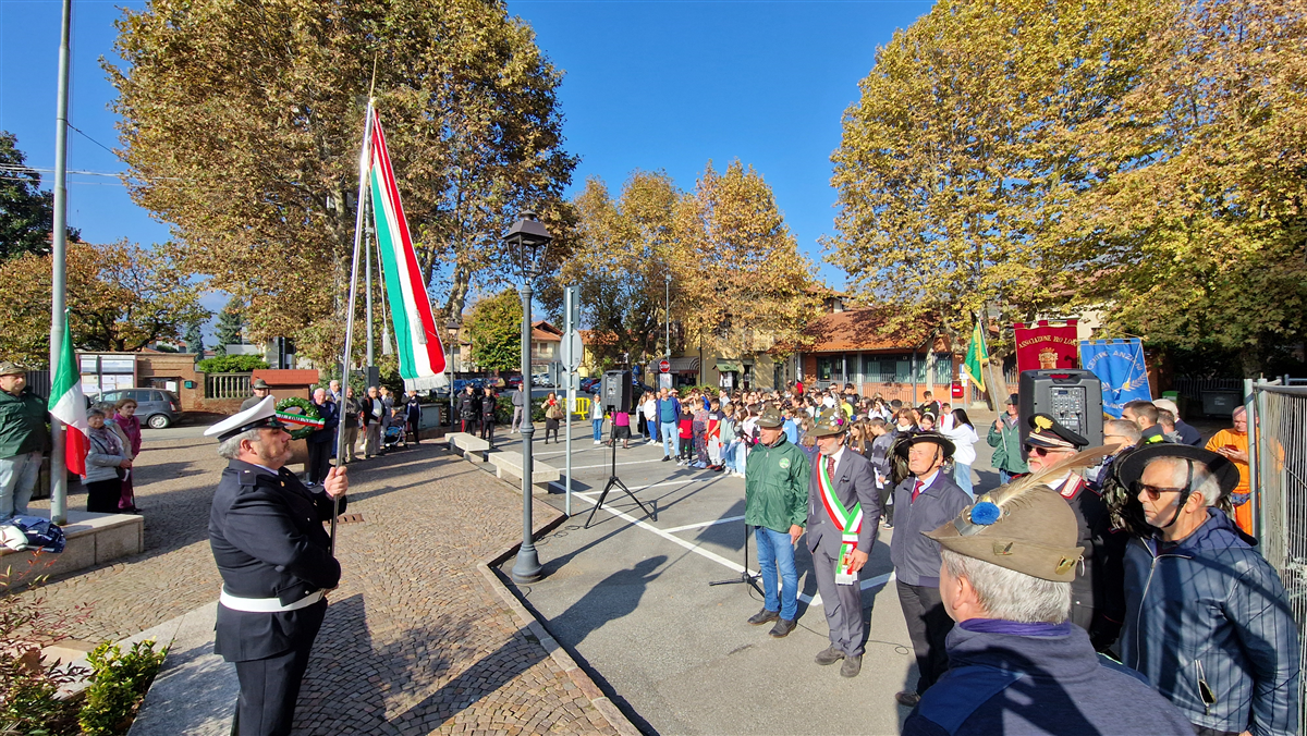 "Commemorazione 4 Novembre 2025"